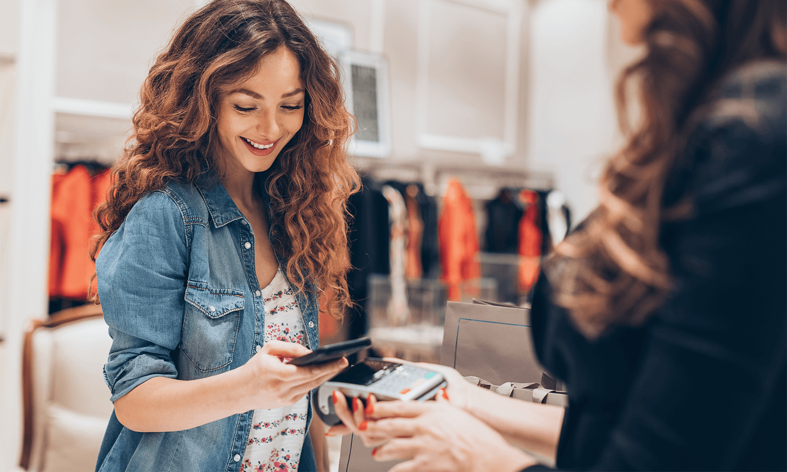 Understanding Your Online Shoppers: 4 Ways to Create a Positive Experience